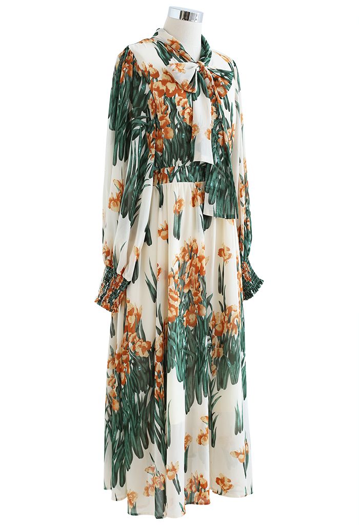 Lush Blossom Bowknot Chiffon Dress in Cream