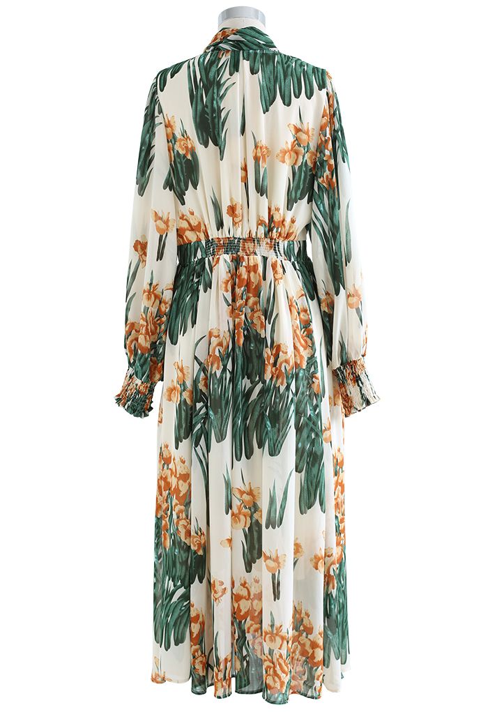 Lush Blossom Bowknot Chiffon Dress in Cream