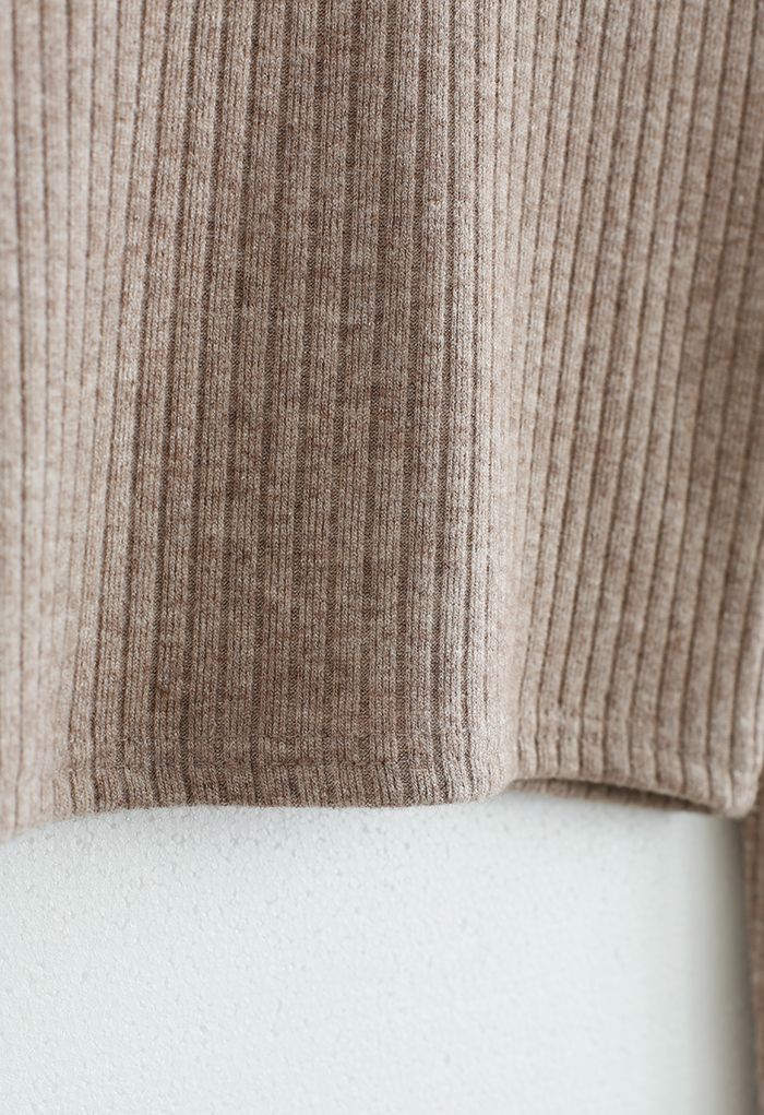 Trendy Soft Crop Top and Flare Pants Set in Linen