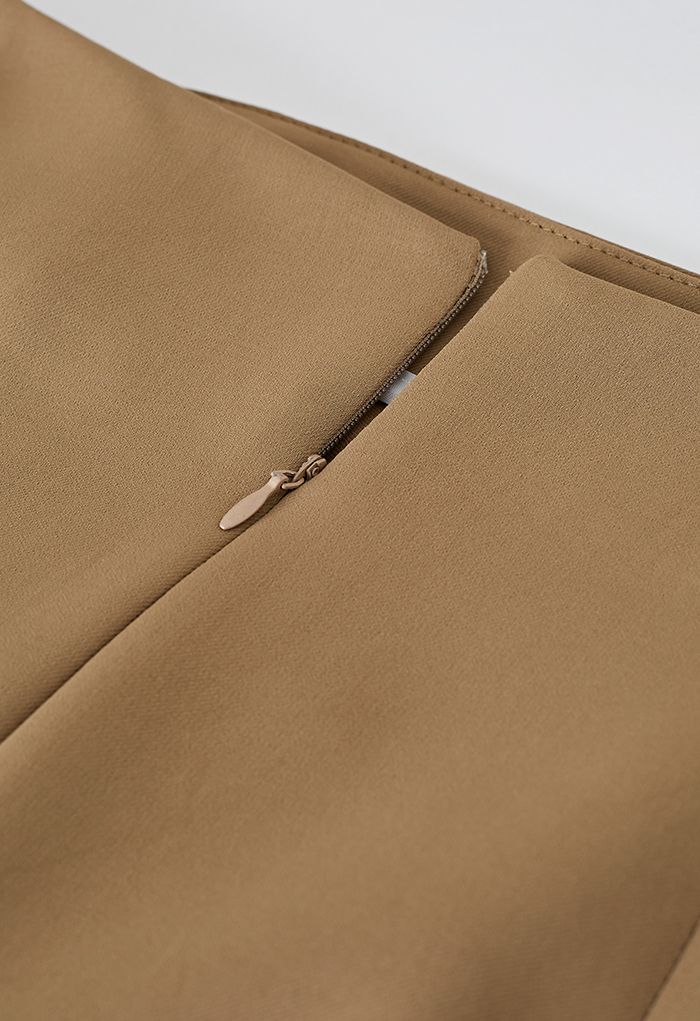 Side Ruched Slit Hem Pencil Skirt in Khaki
