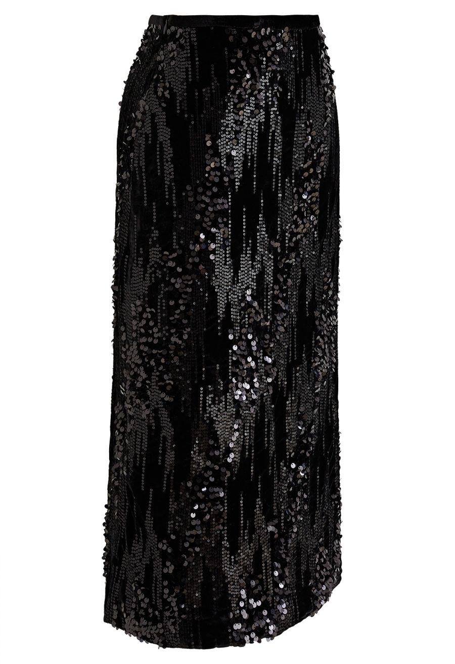 Velvet Sequins Embellished Pencil Skirt in Black