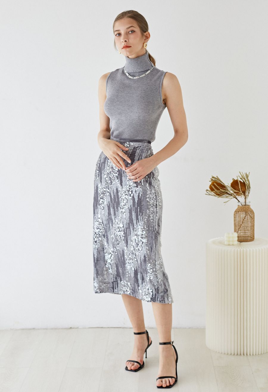Velvet Sequins Embellished Pencil Skirt in Grey