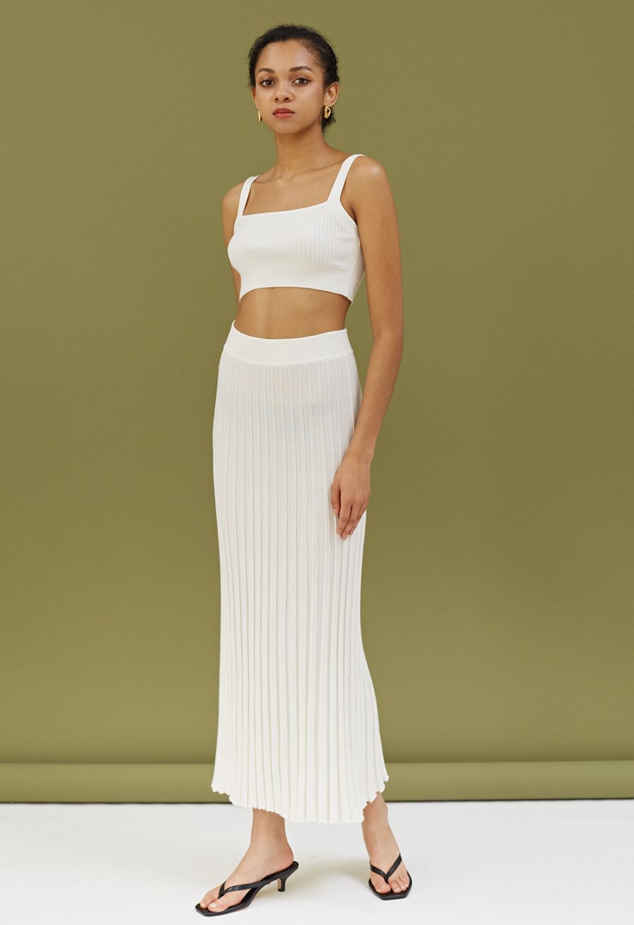 Ultra-Soft Lettuce Hem Knit Maxi Skirt in White