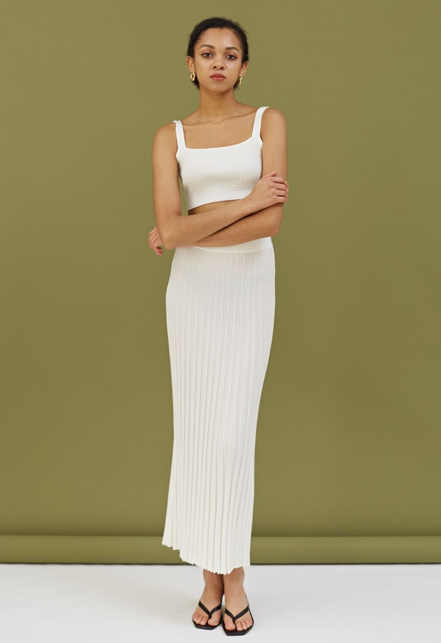 Ultra-Soft Lettuce Hem Knit Maxi Skirt in White
