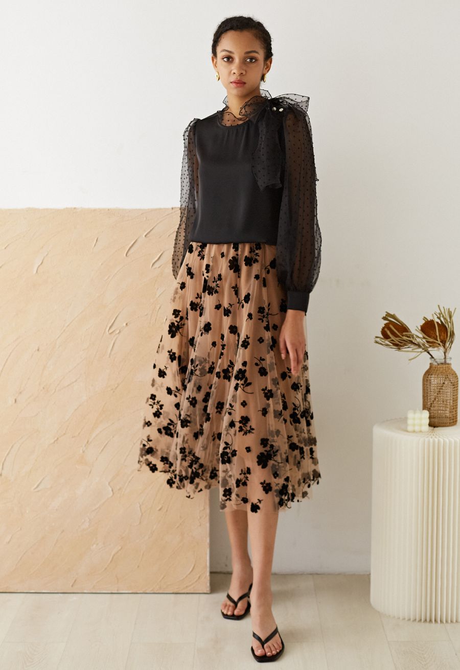 Flock Dots Organza Bubble Sleeve Bowknot Satin Shirt in Black