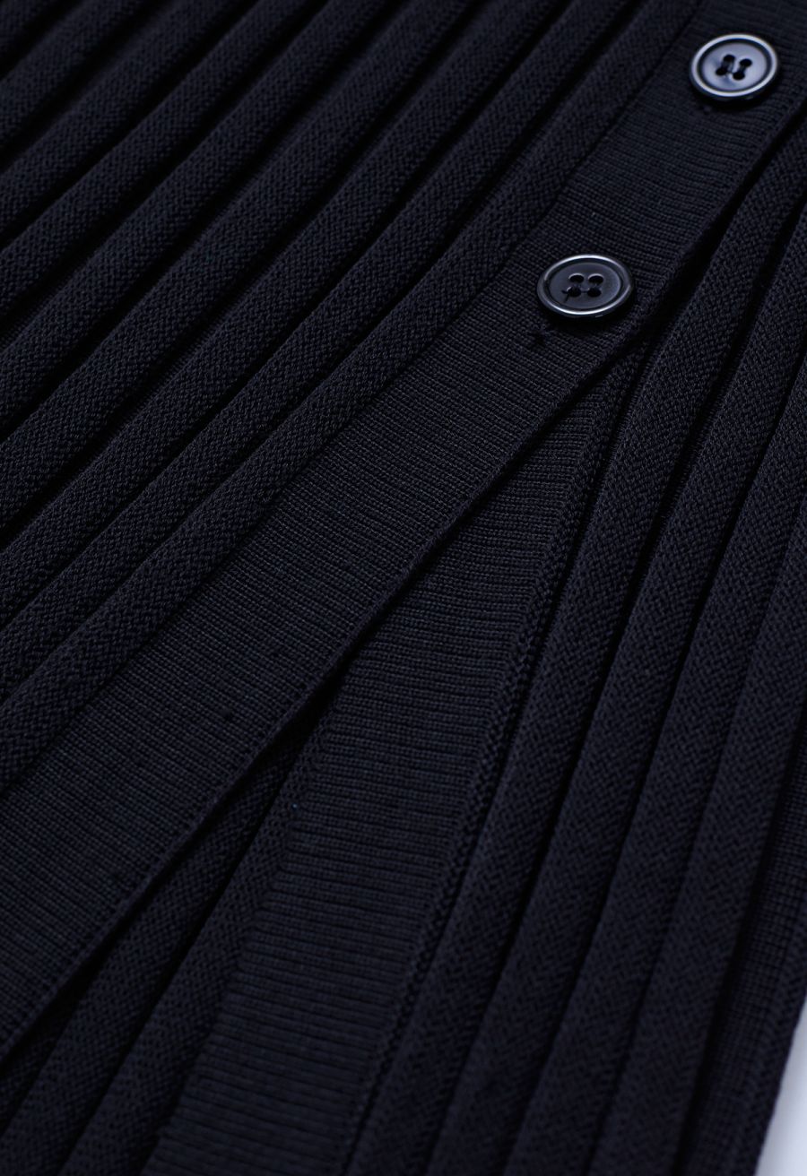 Buttoned Front Slit Rib Knit Skirt in Black