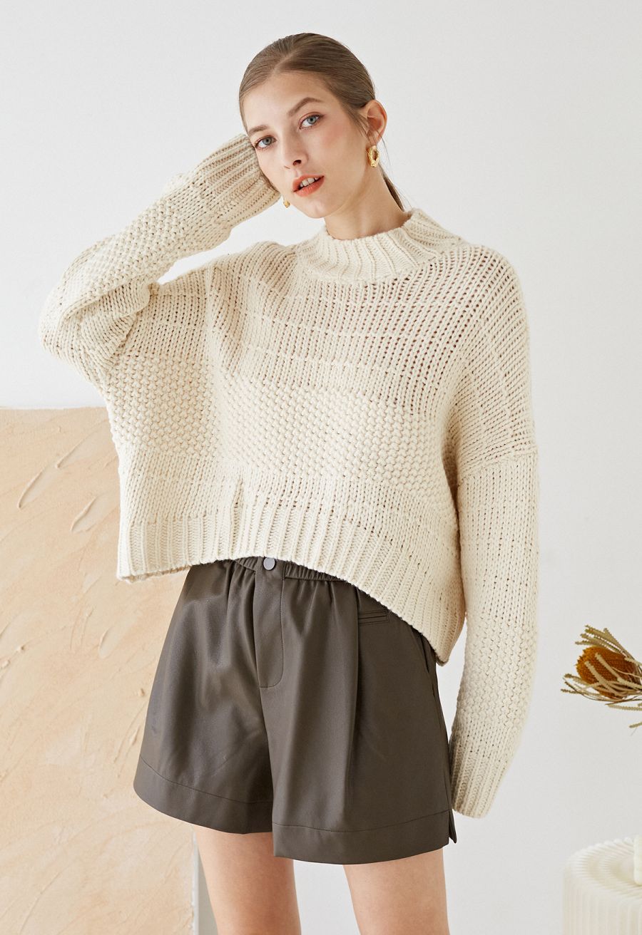 Mock Neck Hi-Lo Chunky Knit Sweater in Ivory