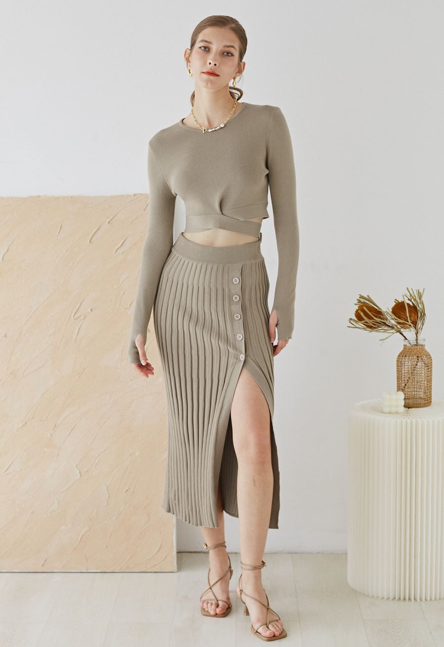 Buttoned Front Slit Rib Knit Skirt in Taupe