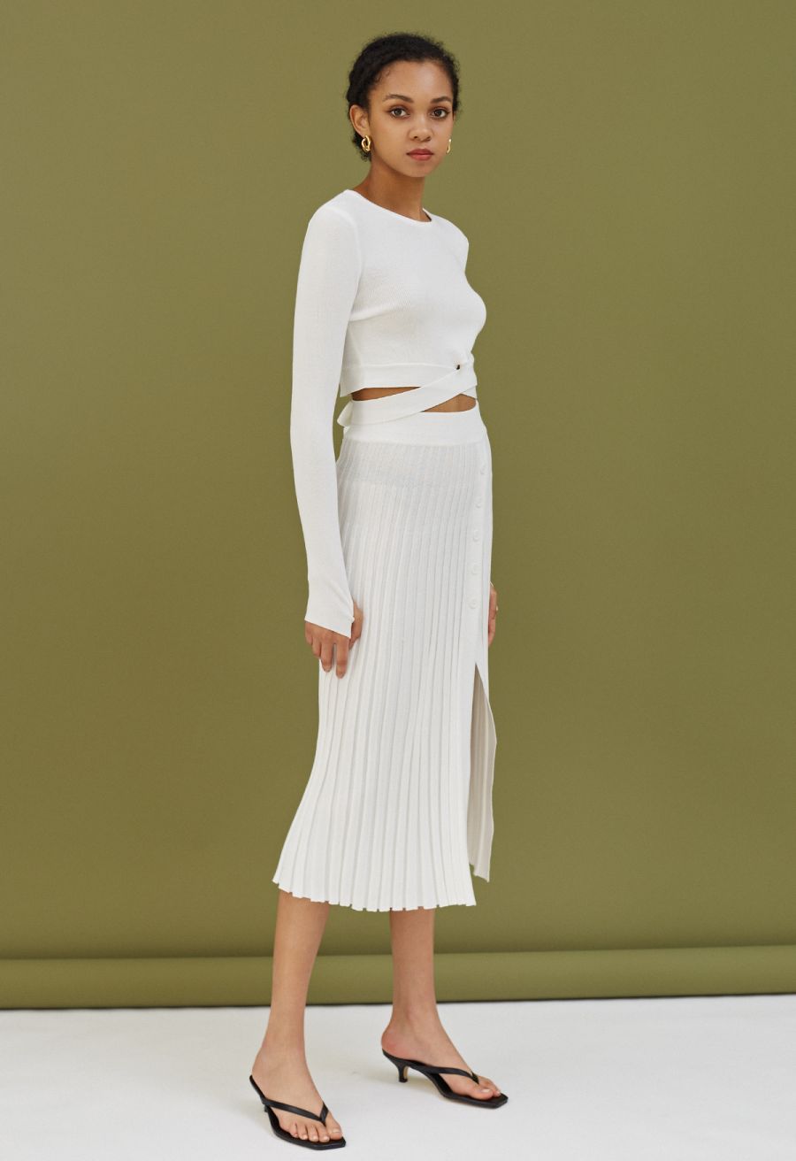 Buttoned Front Slit Rib Knit Skirt in White