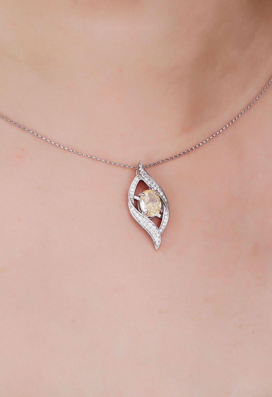 Hollow Leaf Shape Yellow Crystal Cubic Zirconia Necklace