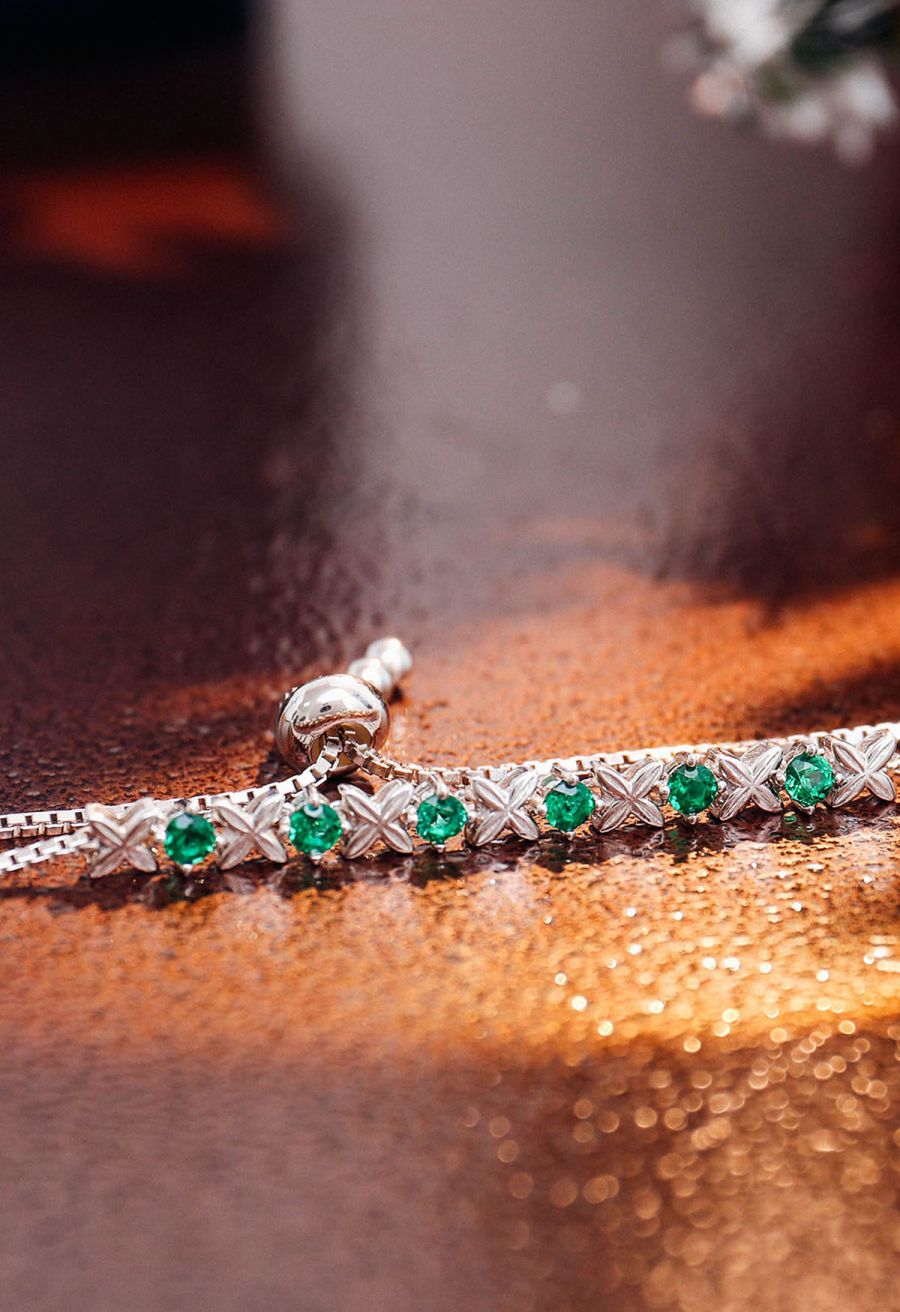 Emerald Gem Four Leaf Bracelet