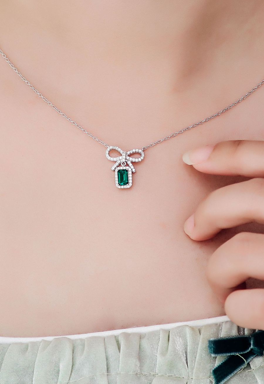 Emerald Cut Bowknot Diamond Necklace