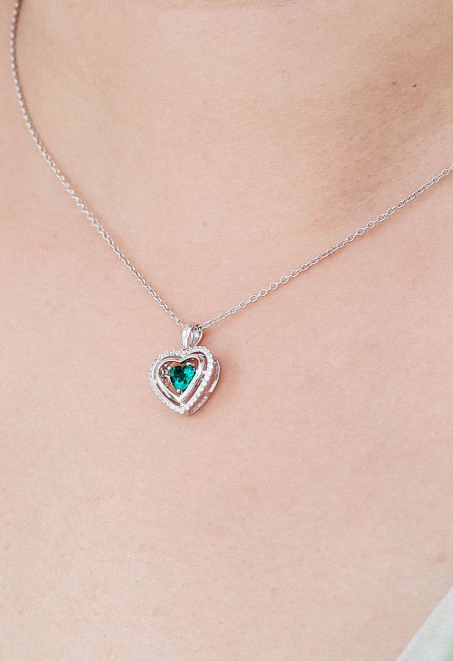 Hollow Heart Shape Emerald Gem Necklace