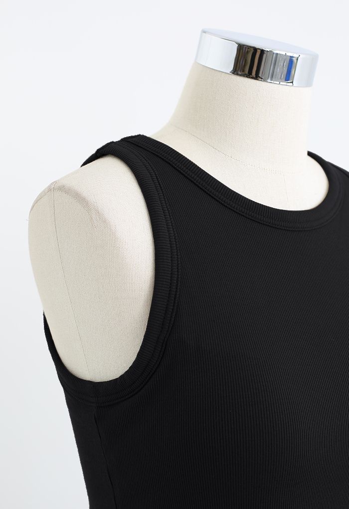 Solid Color Ribbed Tank Top in Black