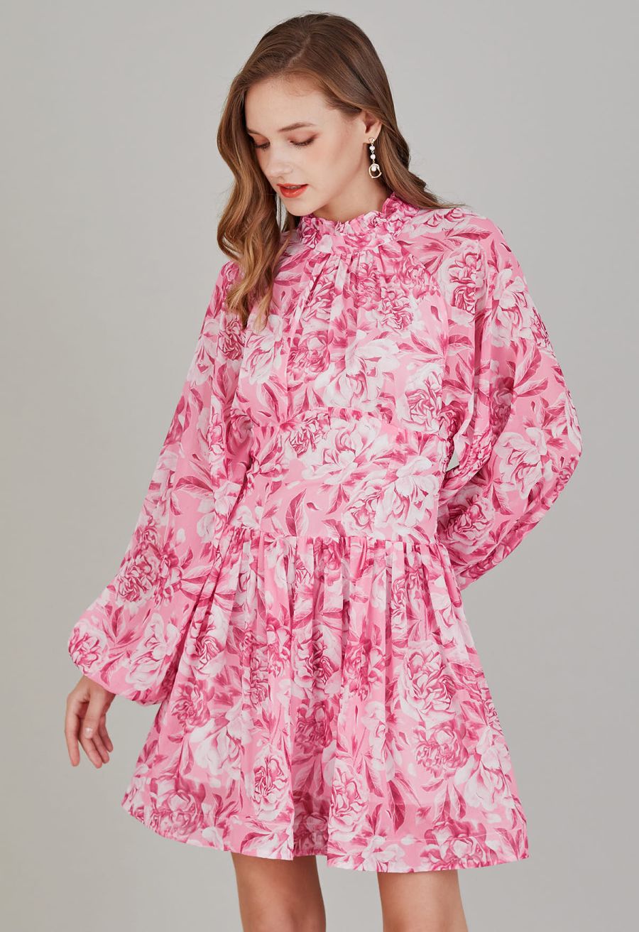 Cutout Back Floral Bubble Sleeve Frilling Dress in Pink