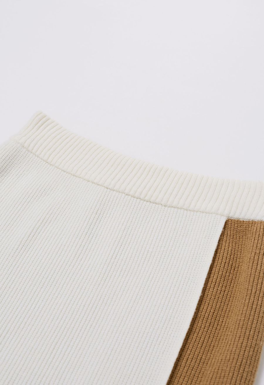 Two-Tone Flap Knit Skirt