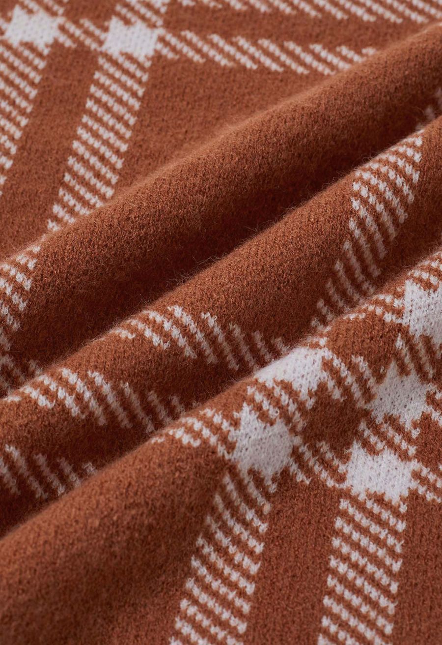 Classic Plaid Round Neck Knit Sweater in Caramel