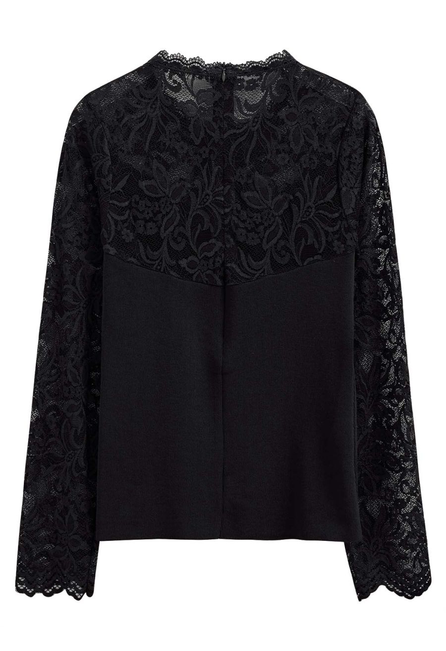 Ethereal Floral Lace Spliced Knit Top in Black