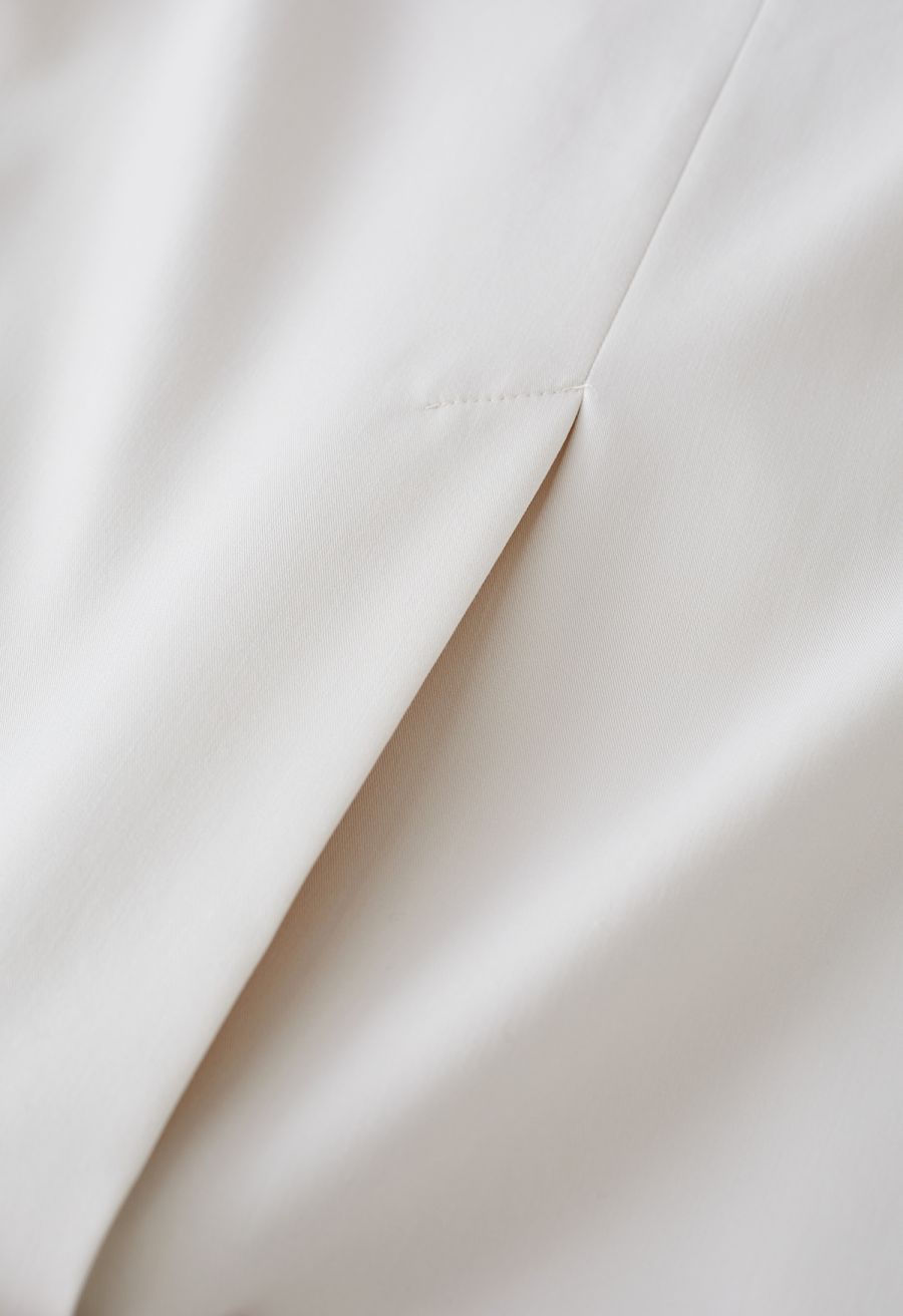 Side Pleat Single-Breasted Blazer in Ivory