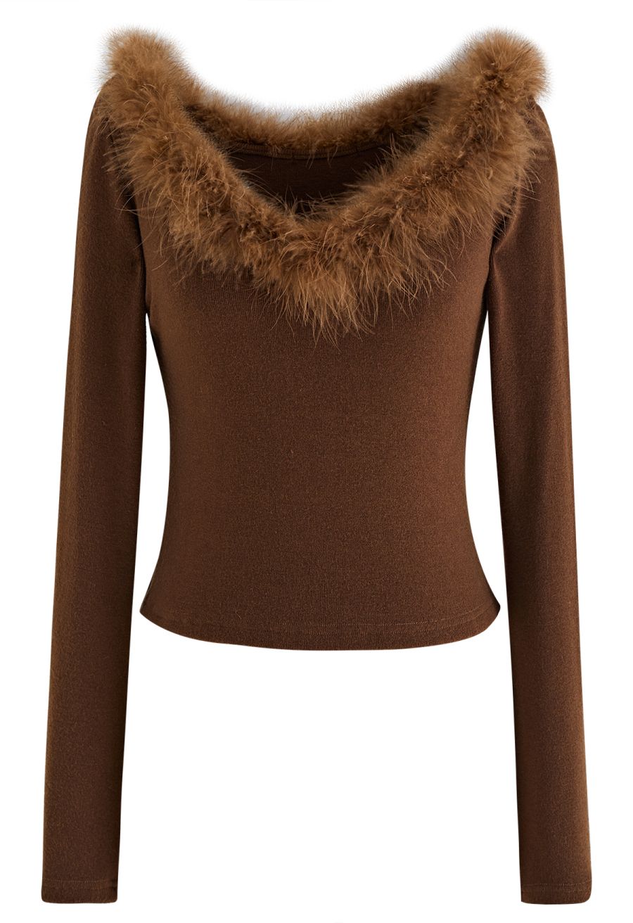 Light Feather Off-Shoulder Knit Crop Top in Brown