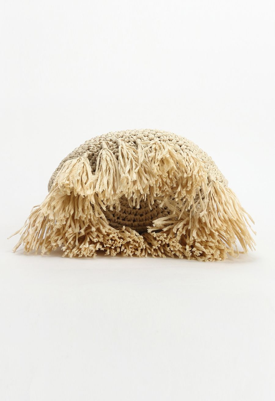 Tassel Hem Woven Straw Shoulder Bag