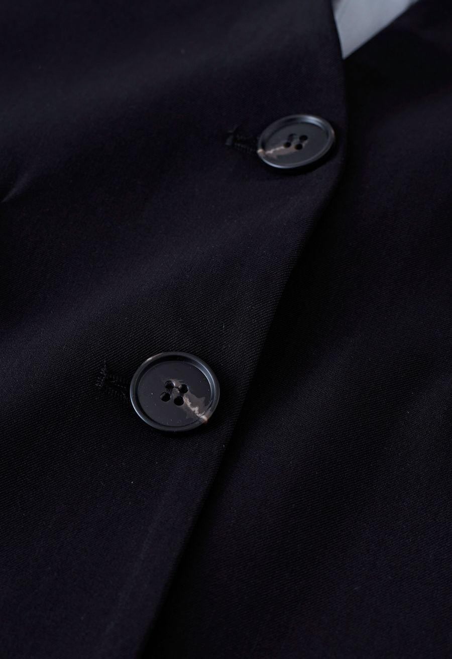 Contrast Fake Two-Piece Blazer in Black