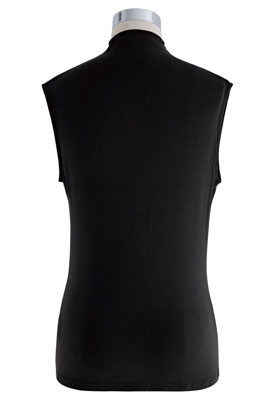Ruched Detail Sleeveless Top in Black