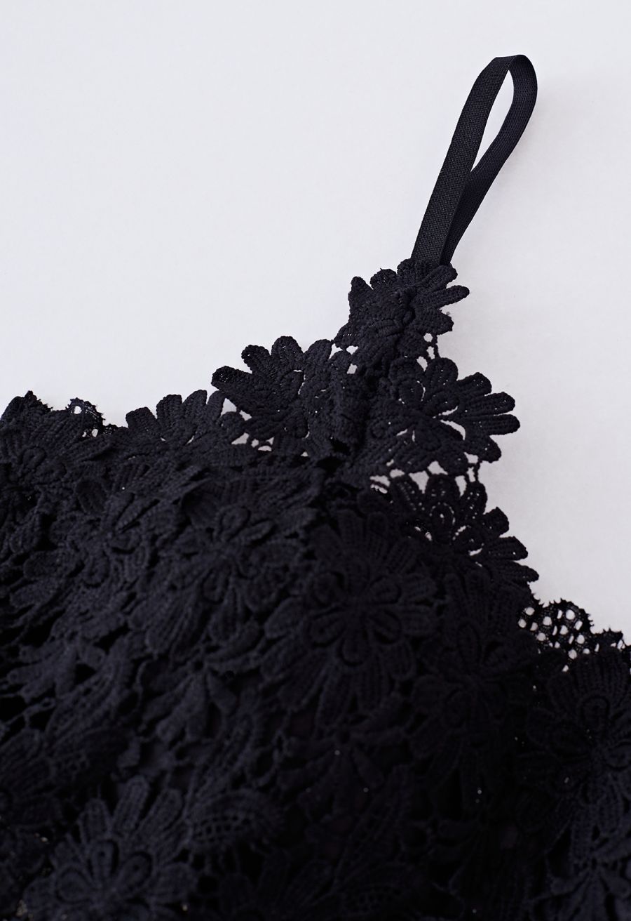 Exquisite Floral Crochet Bra Top in Black
