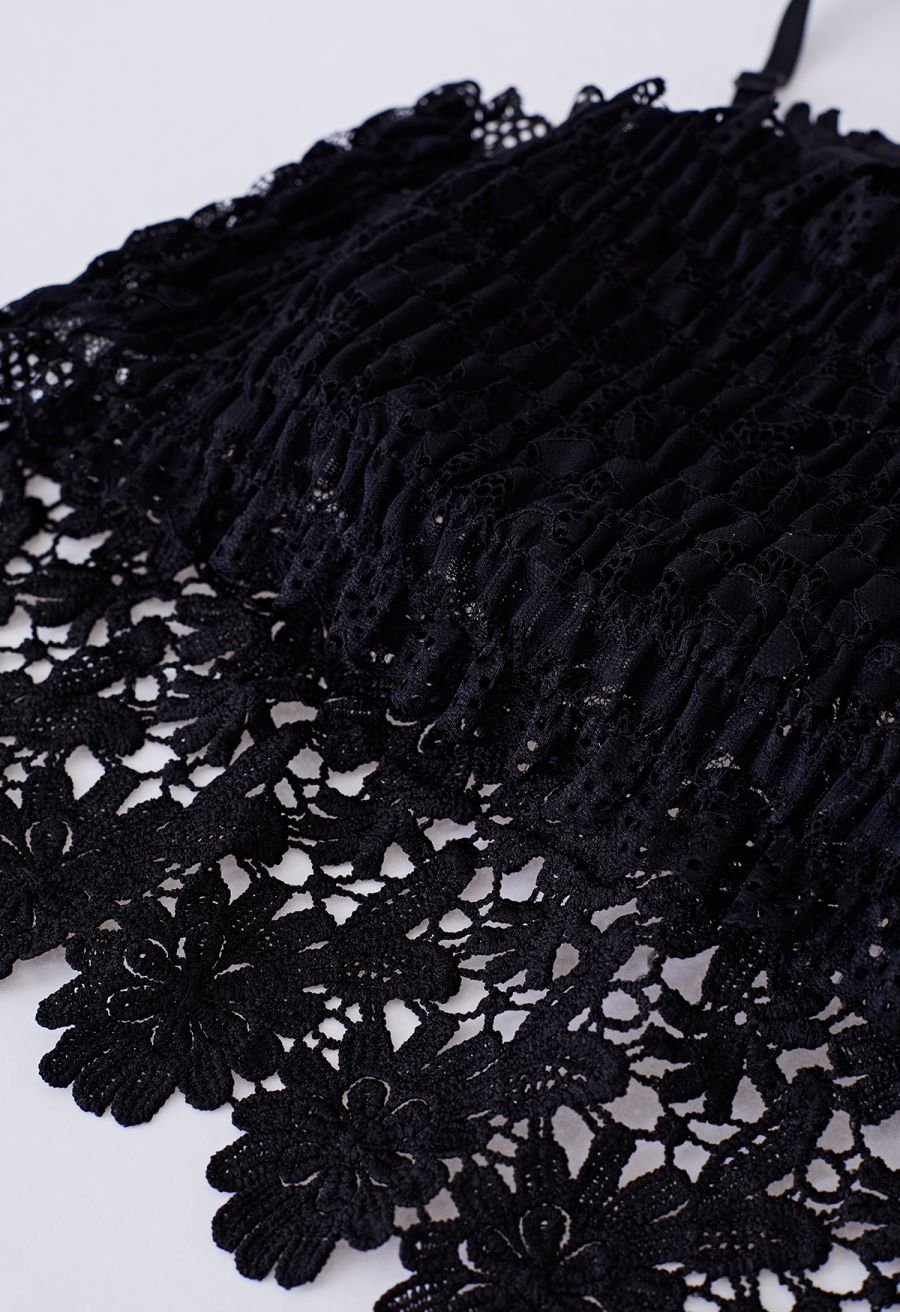 Exquisite Floral Crochet Bra Top in Black