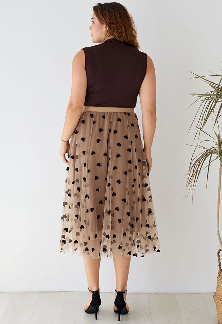 Ruched Detail Sleeveless Top in Brown