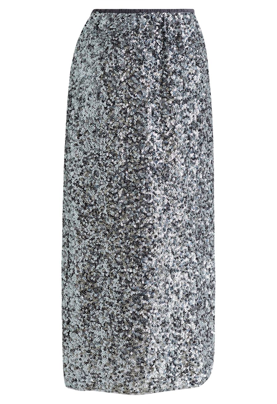 Iridescent Sequin Embellished Pencil Skirt in Silver