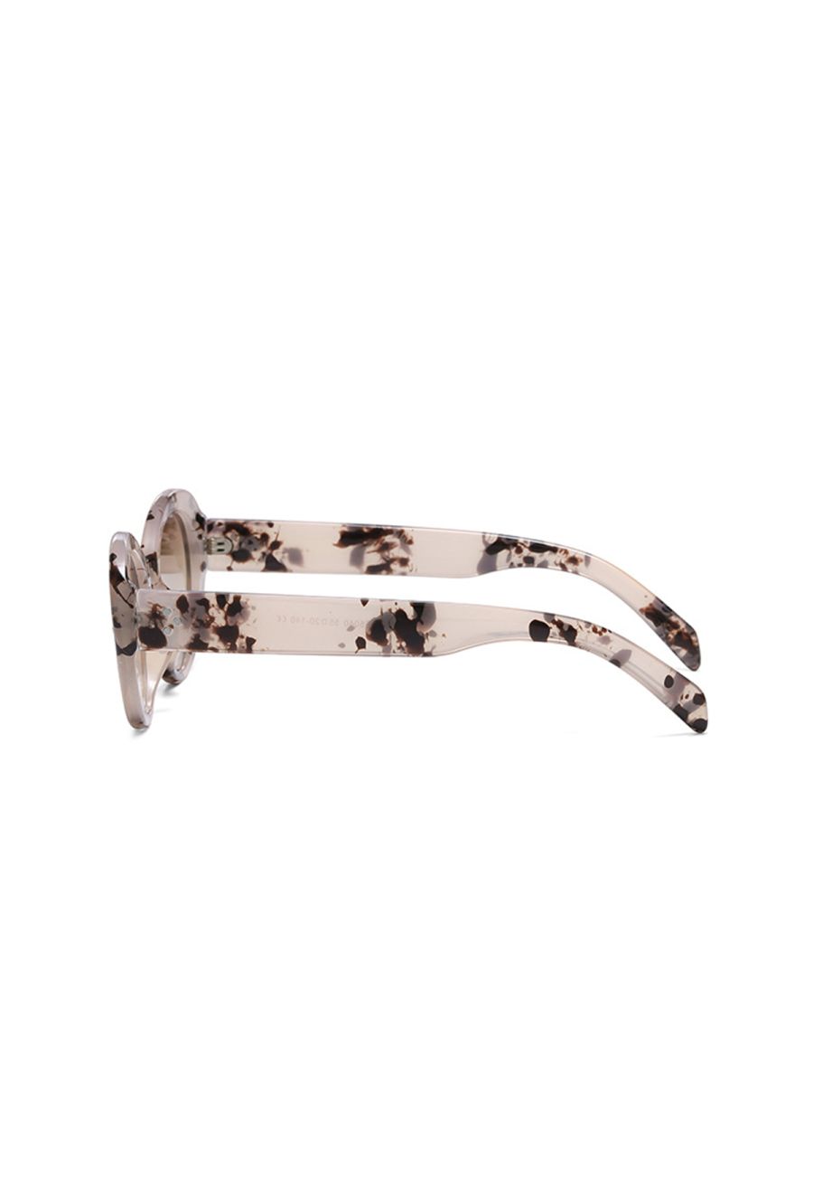Retro Full Rim Cat-Eye Sunglasses in Print
