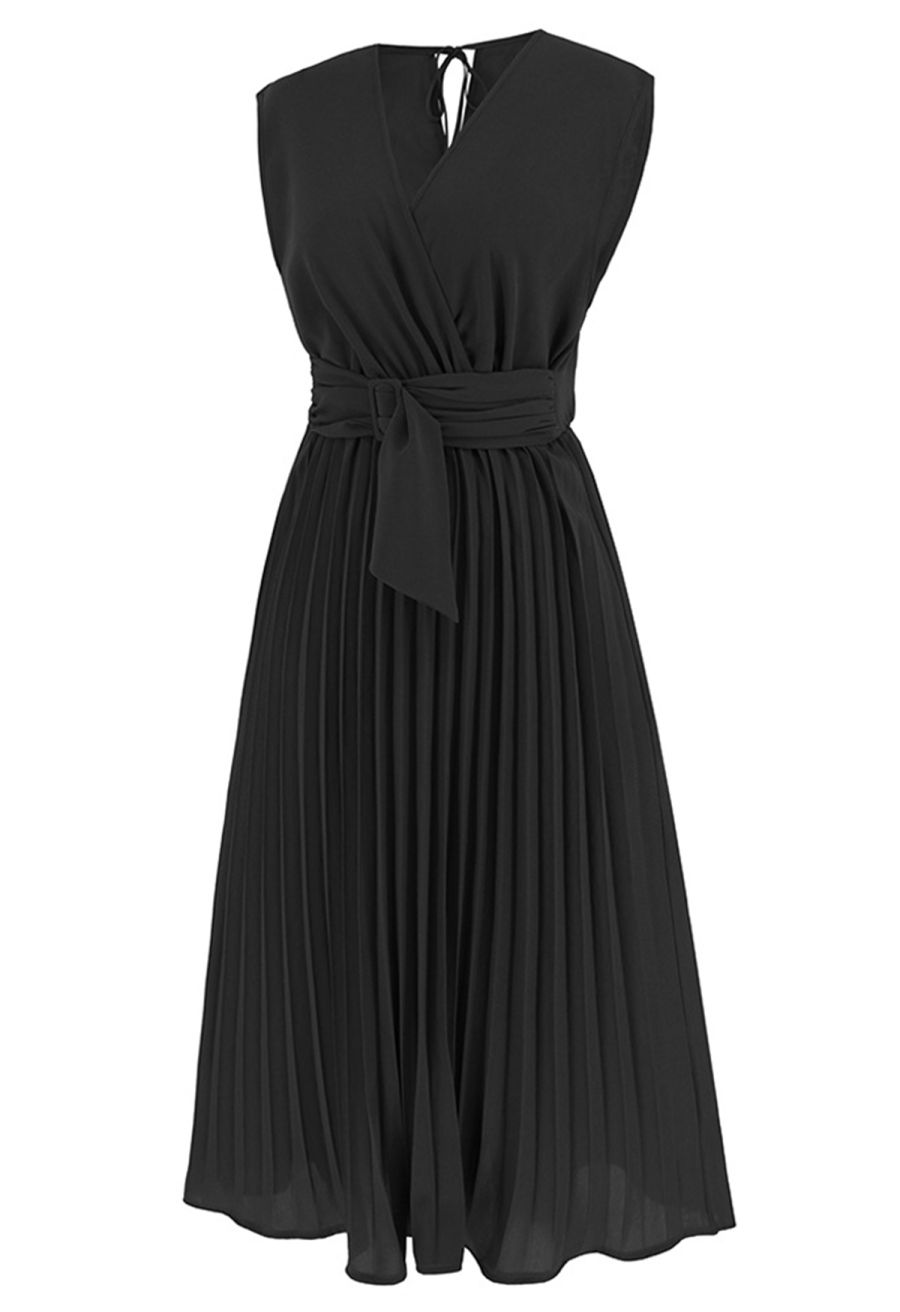 Sash Adorned Pleated Wrap Sleeveless Dress in Black