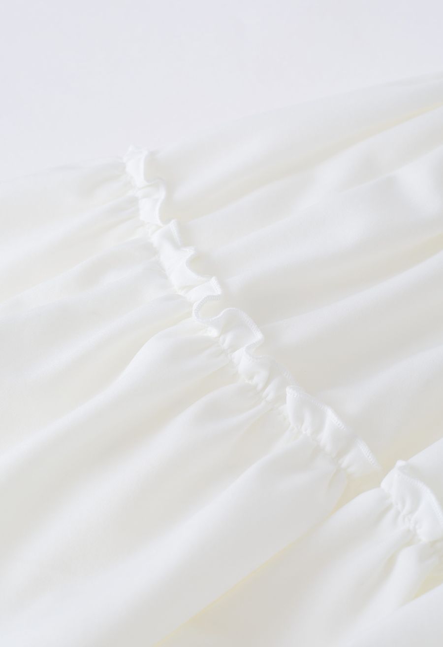 Pearl Chain Ruffle Detail Frilling Skirt in White