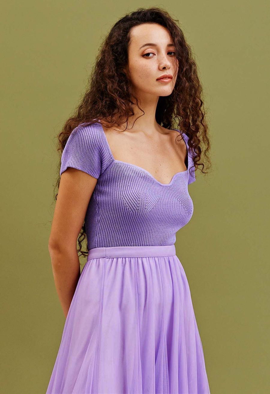 U-Shape Wide Collar Fitted Knit Top in Lilac