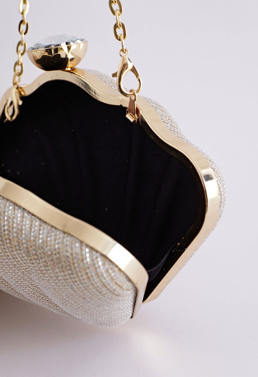 Sparkling Seashell Shape Clutch in Gold