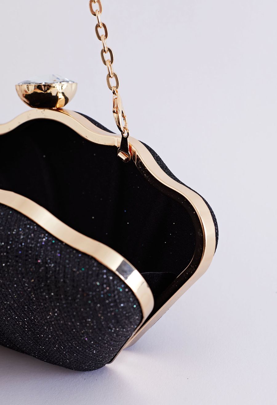 Sparkling Seashell Shape Clutch in Black
