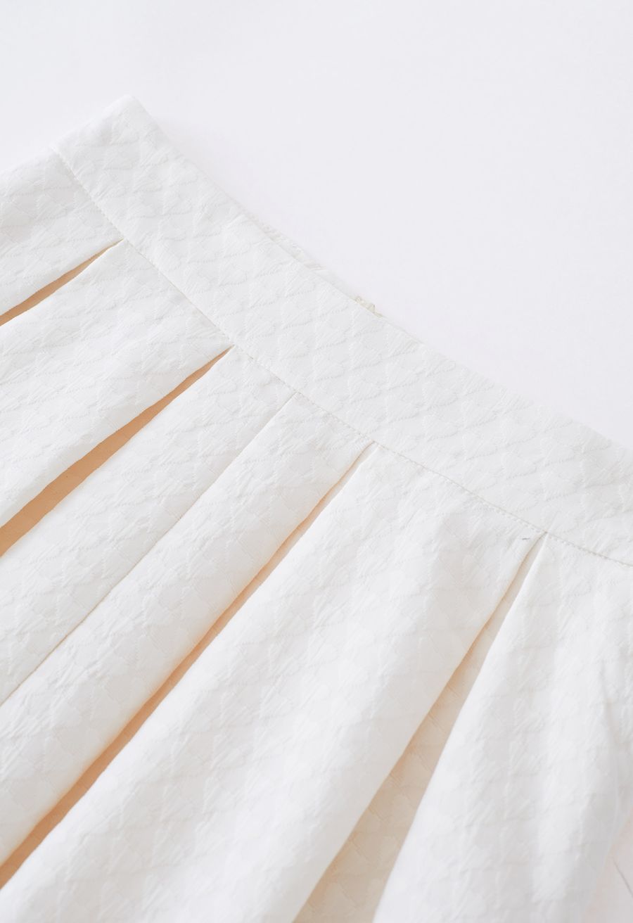 Embossed Heart Texture Pleated Midi Skirt in Ivory