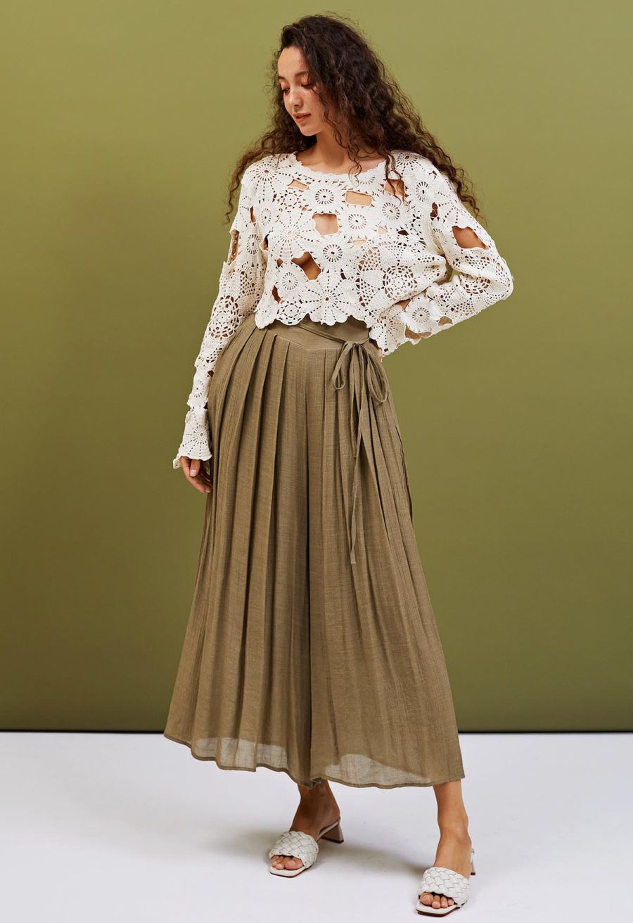 Tie Waist Pleated Wide-Leg Pants in Moss Green