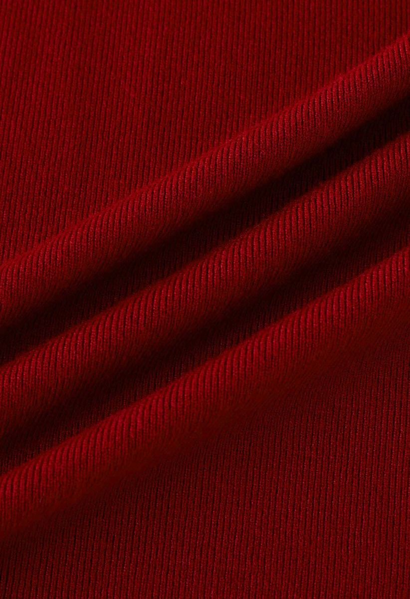 Pearl Embellished Mock Neck Sleeveless Knit Top in Burgundy