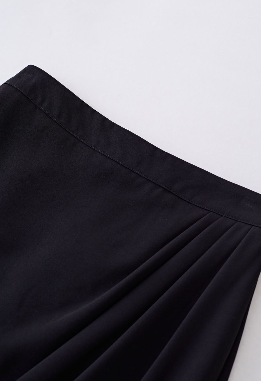 Side Pleated Tulip Midi Skirt in Black