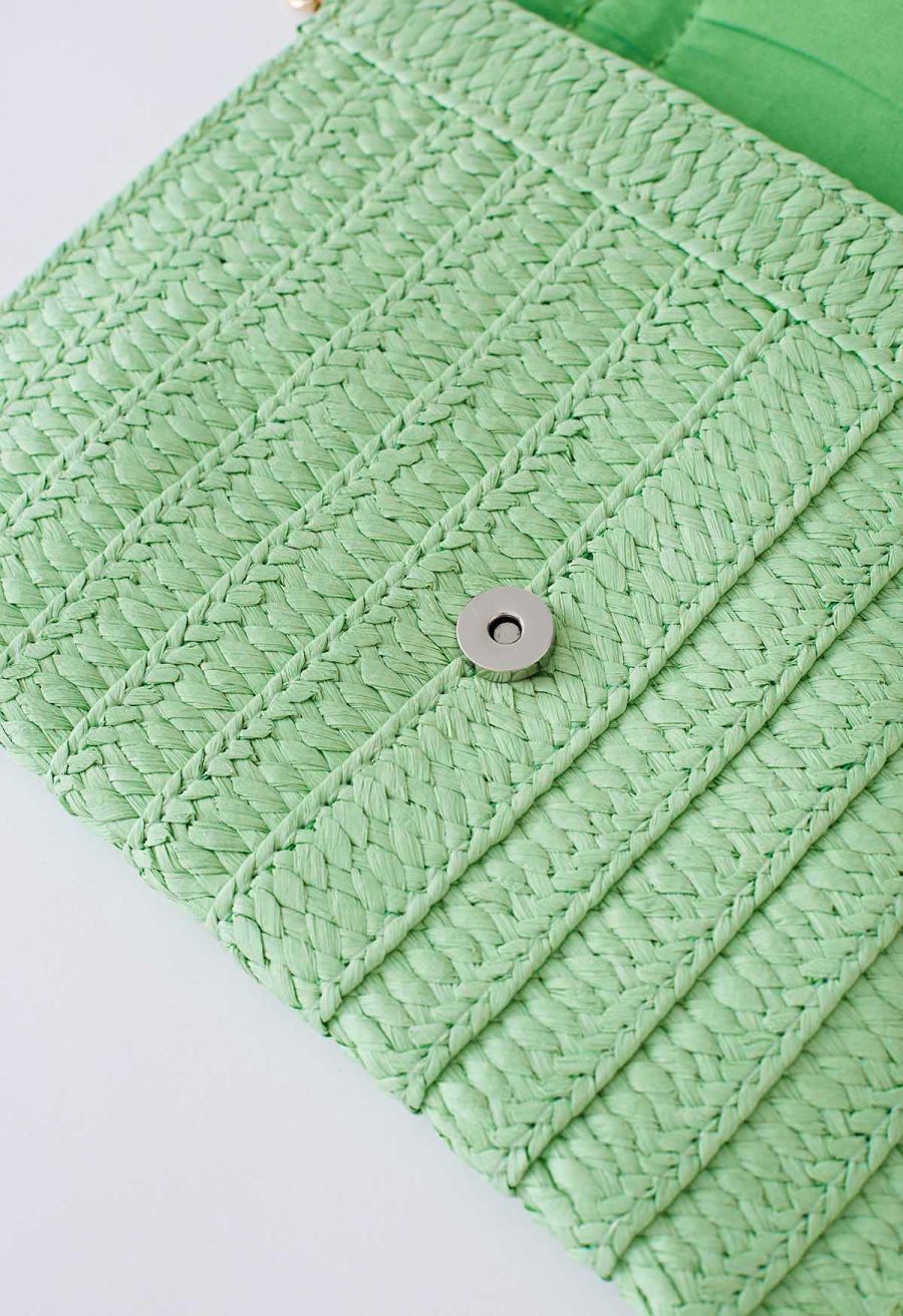 Raffia Solid Color Envelope Bag in Green