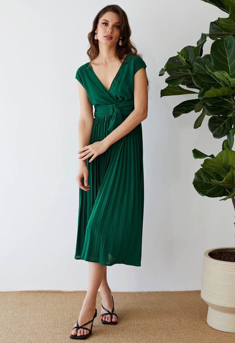 Sash Adorned Pleated Wrap Sleeveless Dress in Green