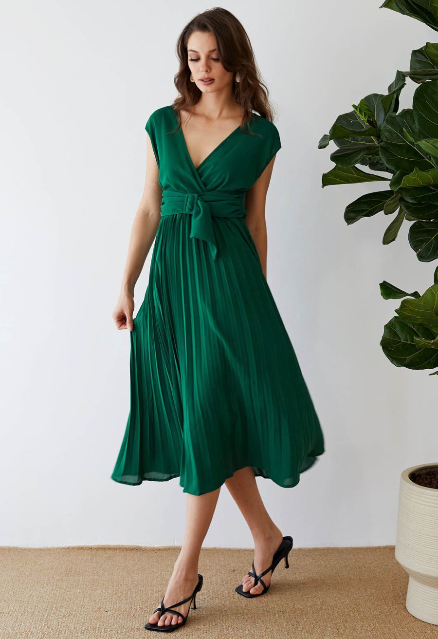 Sash Adorned Pleated Wrap Sleeveless Dress in Green