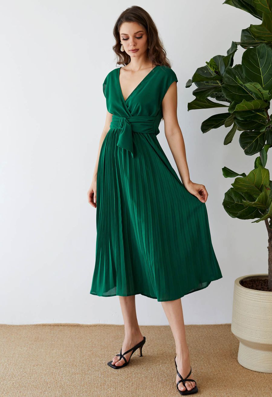 Sash Adorned Pleated Wrap Sleeveless Dress in Green