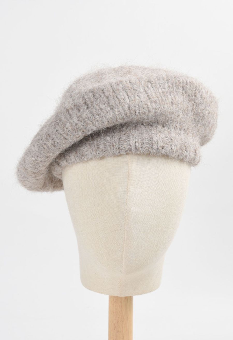 Fuzzy Wool-Blend Beret Hat in Oatmeal