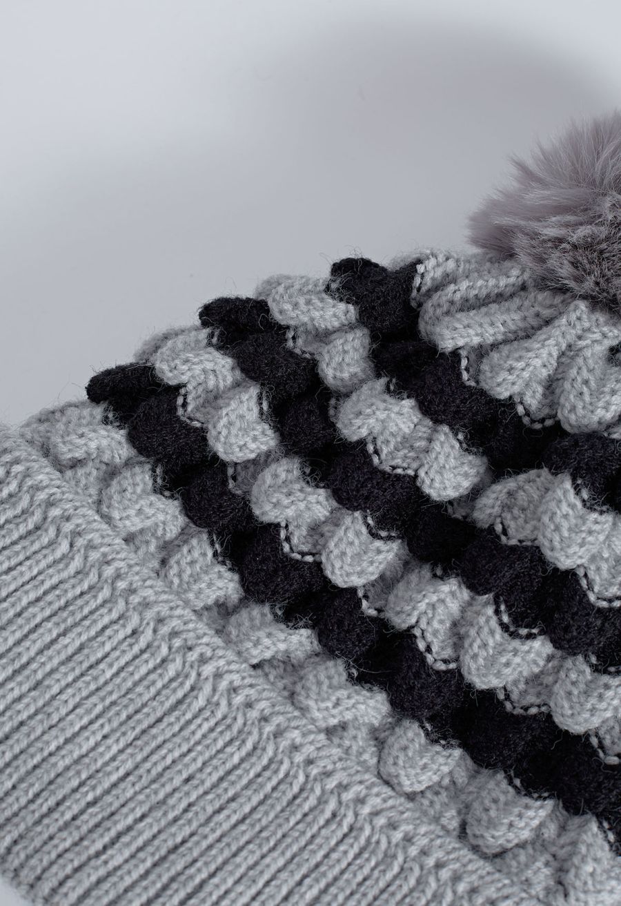 Color Block Pom-Pom Beanie Hat in Grey