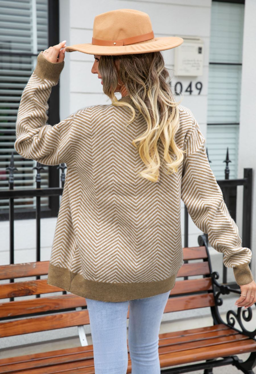 Zigzag Stripe Pattern Buttoned Knit Cardigan in Camel