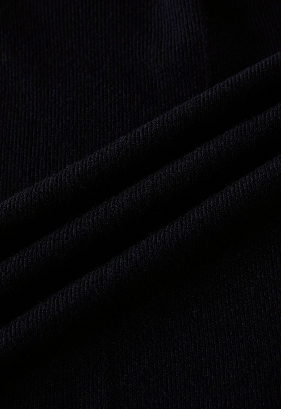 Notch Neckline Fitted Knit Top in Black