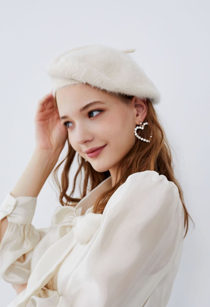 Pure Color Ultra-Soft Fuzzy Beret in Cream